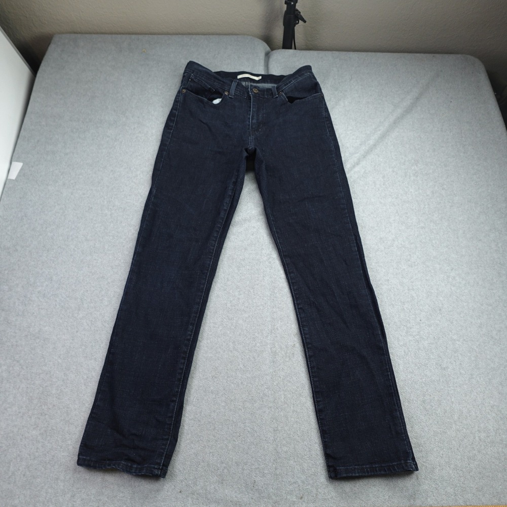 Levis Jeans Womens 6M‎ 28x30 Blue Dark Wash Classic Straight Stretch Denim